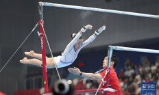 三亿体育体育网页版-体操赛场精彩纷呈，震撼表演引发观众掌声雷动的简单介绍
