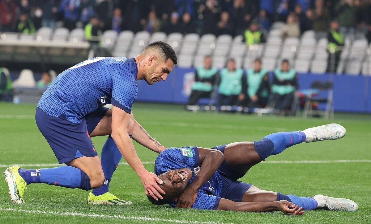 上海申花客场不敌唐山芝罘,遭遇失利 上海申花客场不敌唐山芝罘,遭遇失利