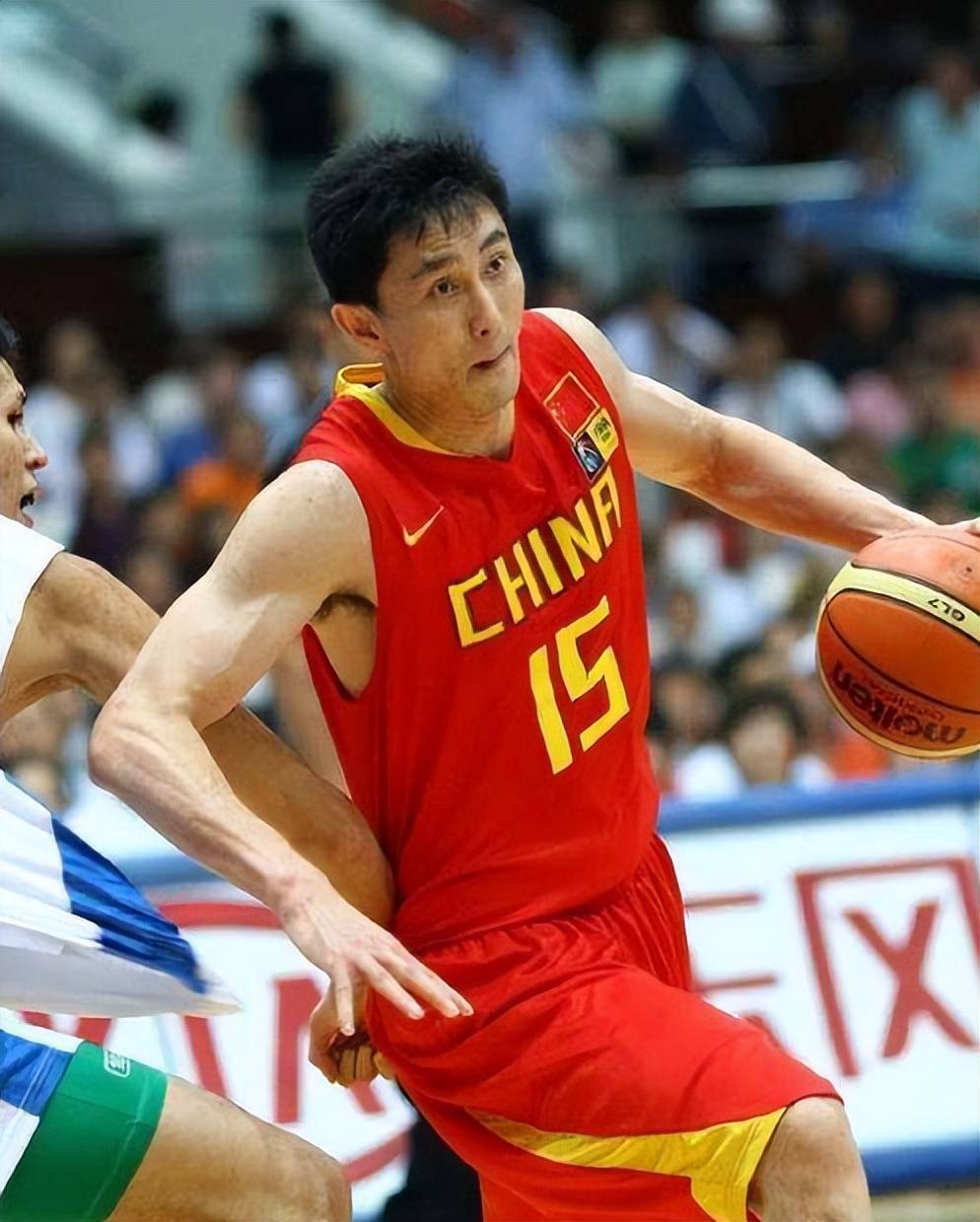 亚洲最佳篮球运动员迎来事业新起点的简单介绍